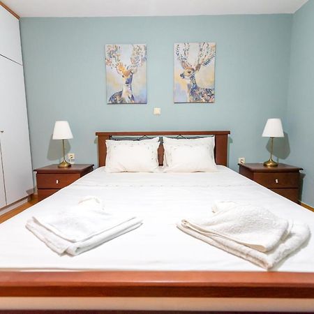 Pine Trees Apartment Превеза Екстериор снимка