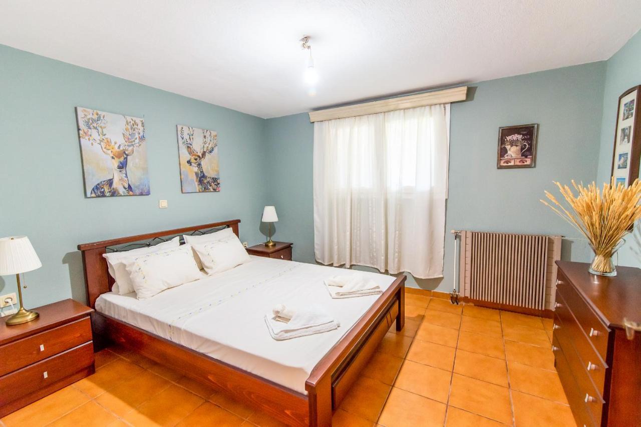 Pine Trees Apartment Превеза Екстериор снимка